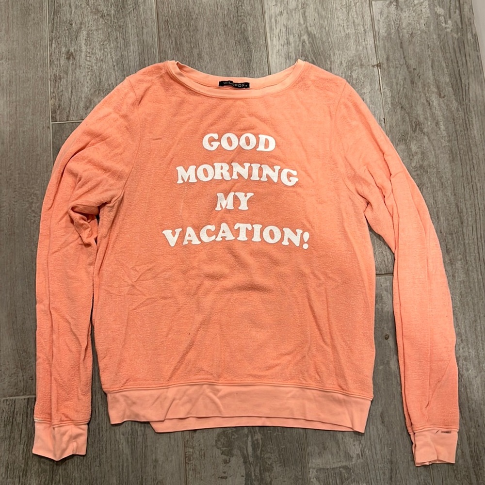 Wild fox sweater size M.